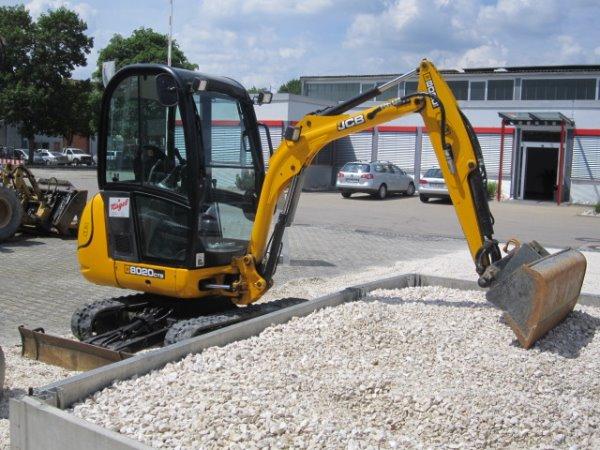 JCB 8020 CTS